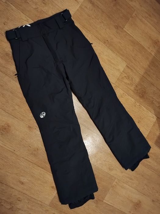 158 р.Лыжные штаны зимние тёплые на мальчика полукомбинезон.