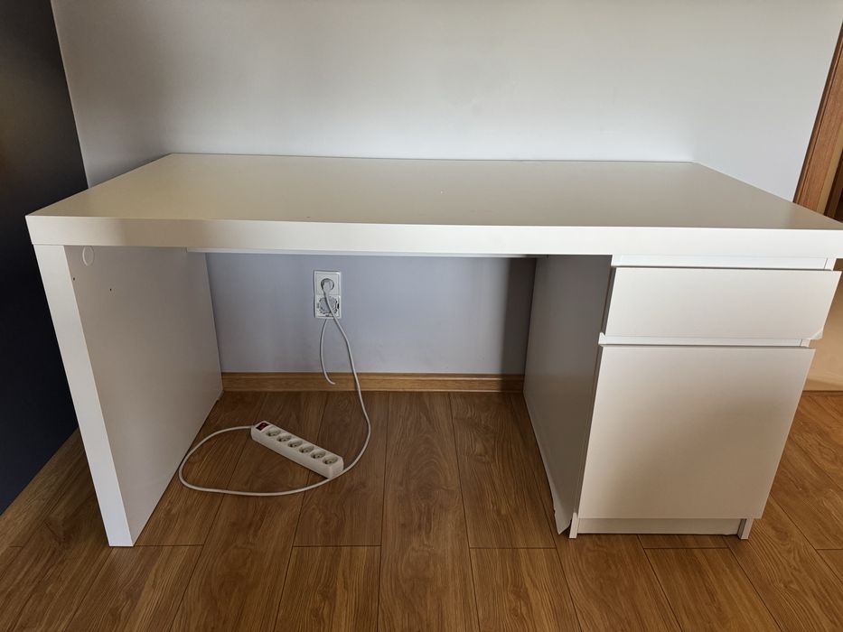 Biurko MALM z Ikea