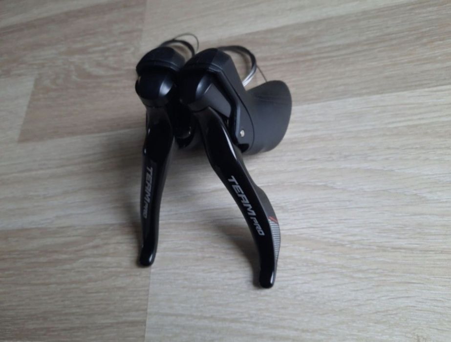 Nowe klamkomanetki 2x11 sensah szosa gravel szosowe