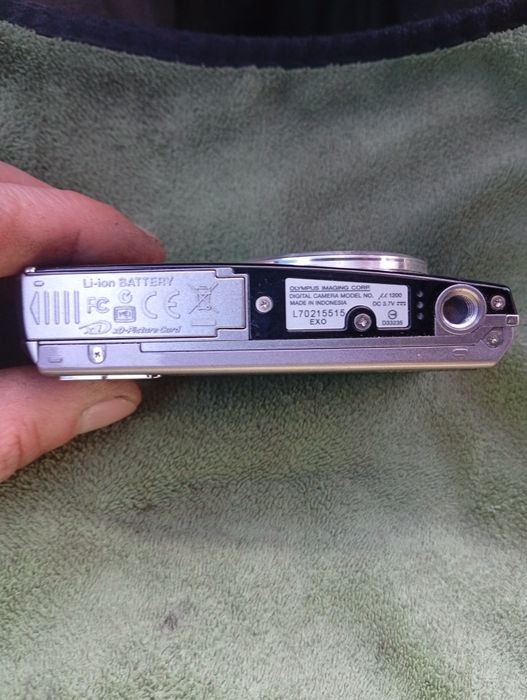 Продам Олимпус фотік.