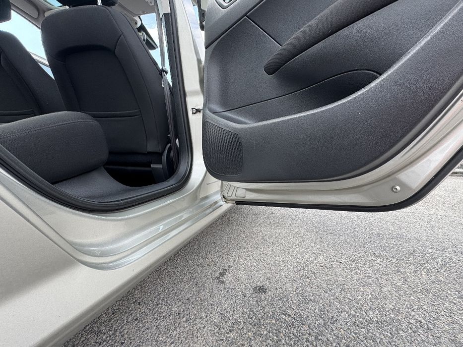 Продам авто Peugeot 308