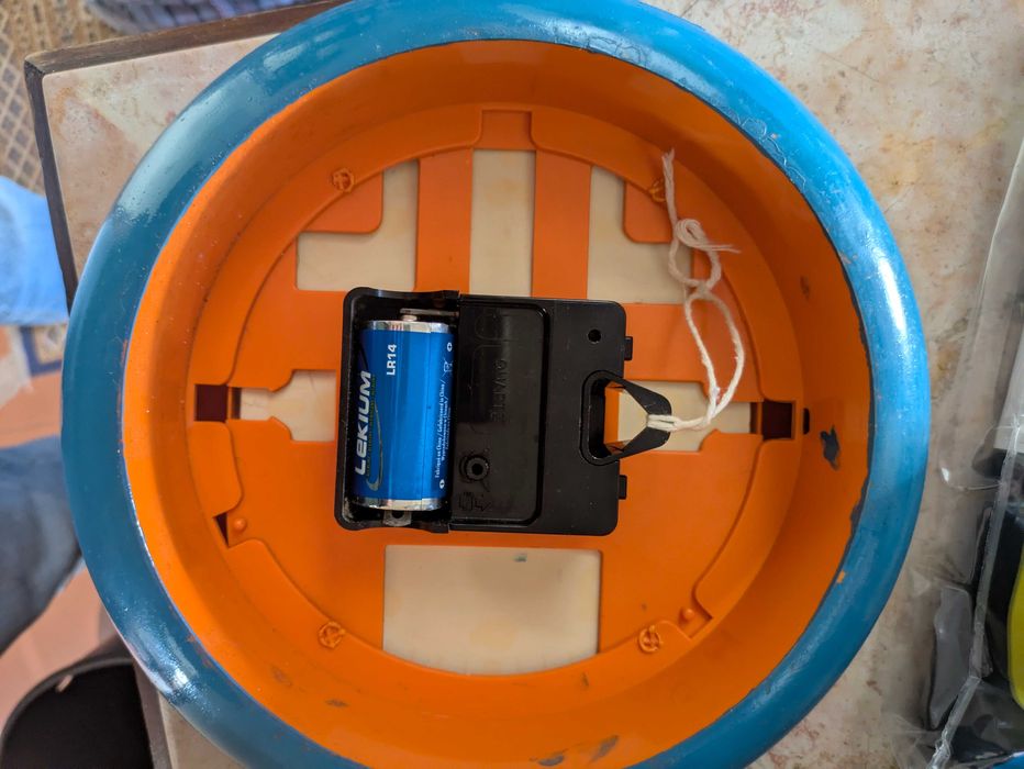 Relógio de parede Eurotime Quartz – estilo retro – a pilhas