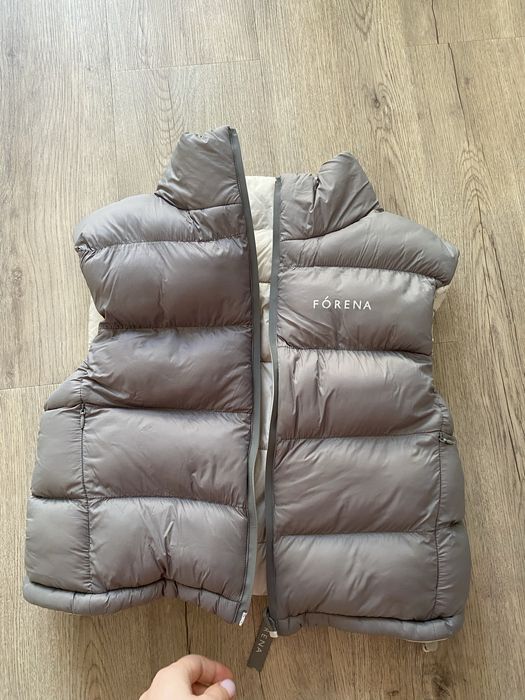 Фірмова двухсороння желетка Forena