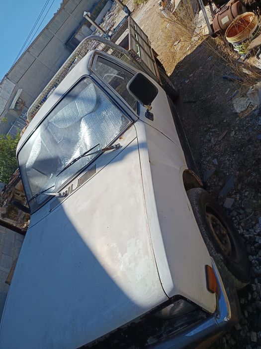 Vendo carrinha  Bedford kbd 27 2,2D