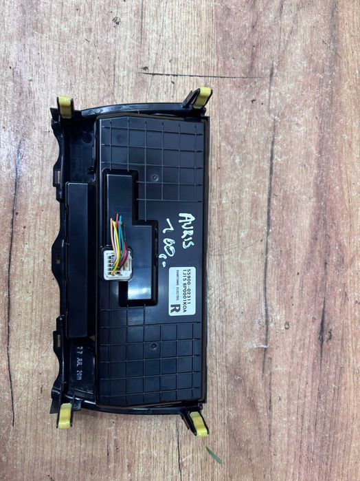 Panel klimatyzacji Toyota Auris