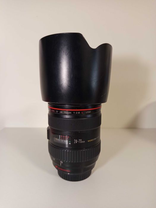 Objetiva Canon EF 24-70mm f2.8 usada