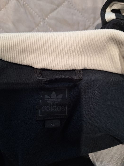 Xl bluza adidasa stan bardzo dobry