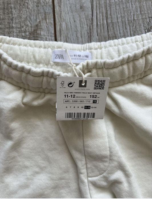Продам новый костюм  ZARA