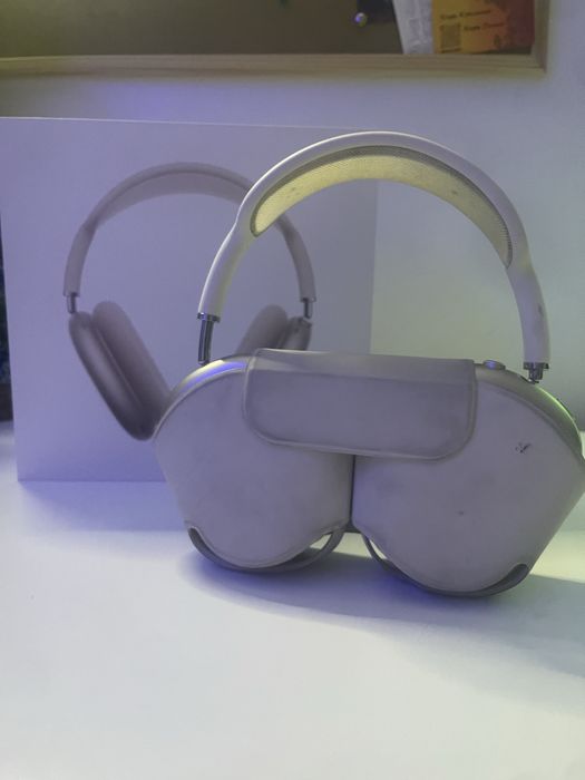 Airpods max 2 starlight