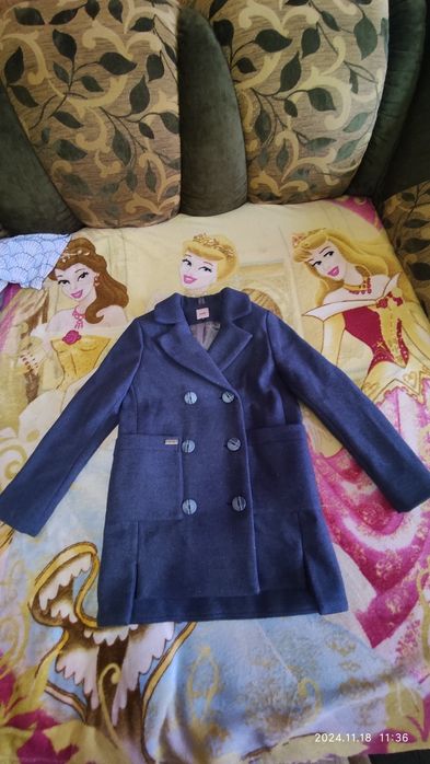 Пальто на девочку