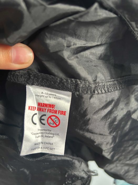 Strój przebranie Czarownica Nietoperz 9/10 lat