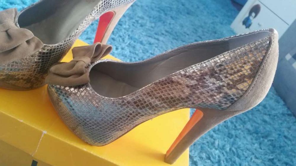 Sapatos cerimónia senhora tam. 37