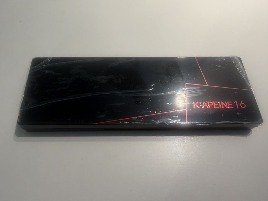 Kapeine paleta 16 cieni