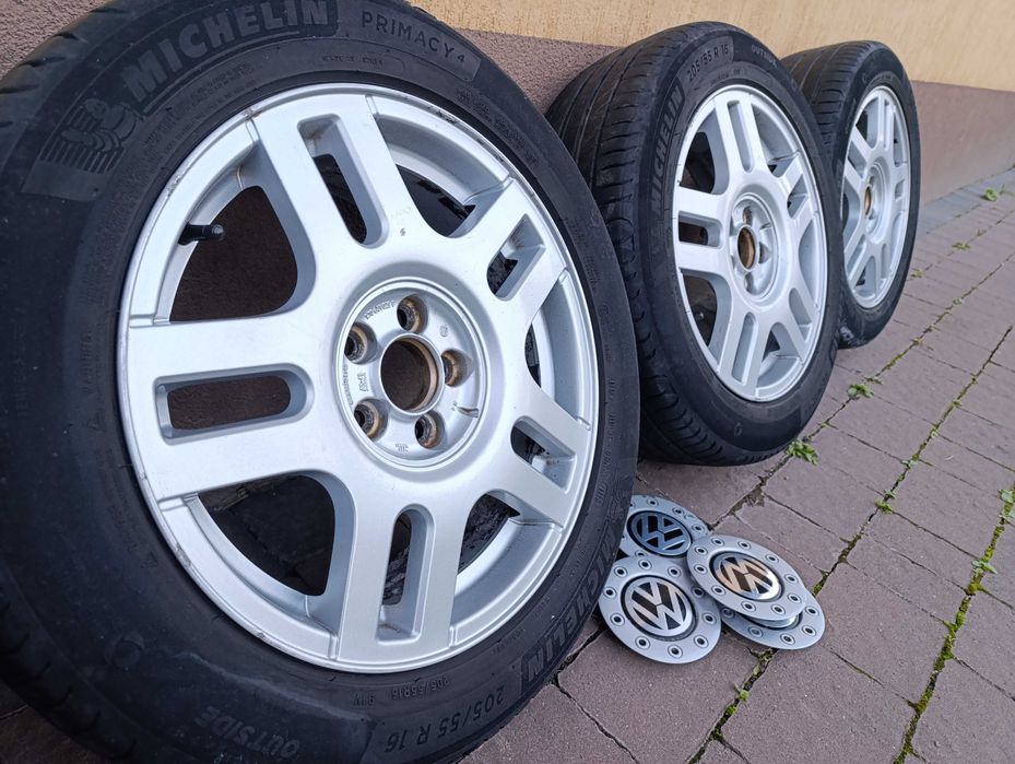 Шини Michelin Primacy4 на дисках