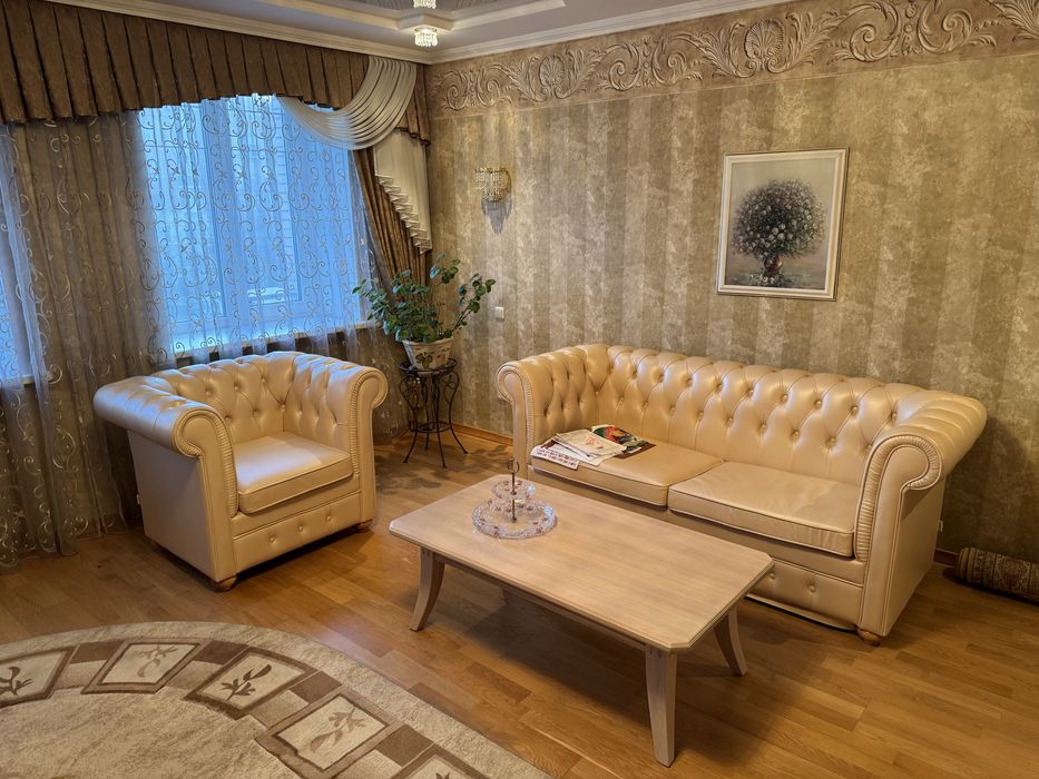 Кожанная мебель комплект