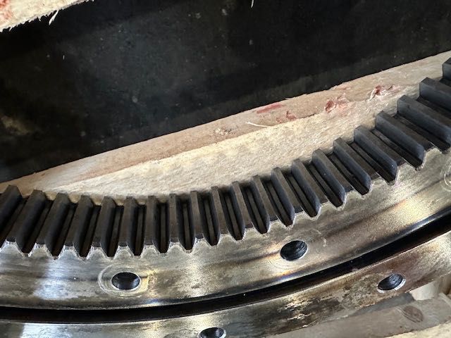 łożysko obrotu z reduktorem do minikoparki