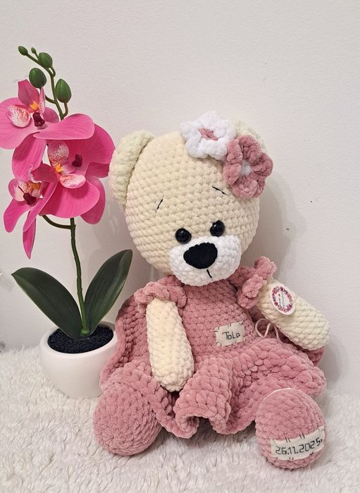 Misia dla dziewczynki handmade na szydełku