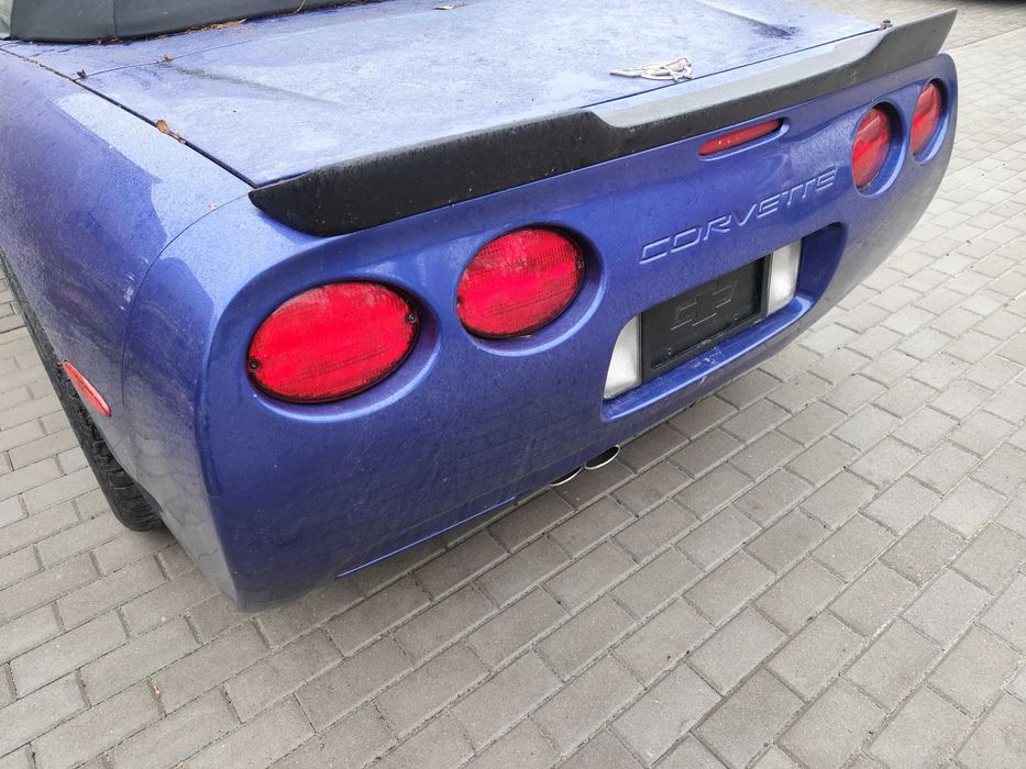 Chevrolet Corvette C5 zderzak tylny