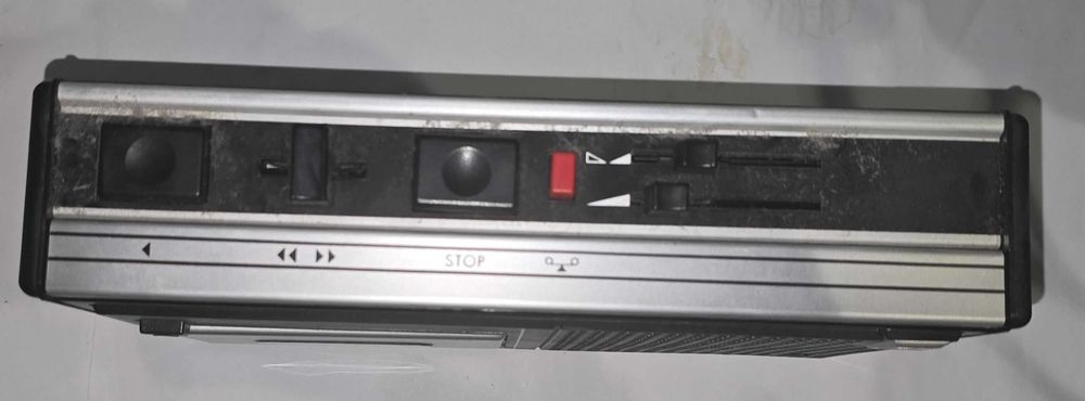 Magnetofon MK235 Grundig Unitra - uszkodzony