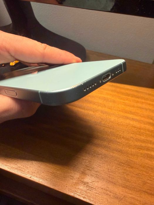 iPhone 16 256Gb - 97% Bateria - Verde Azulado 1 Risco apenas