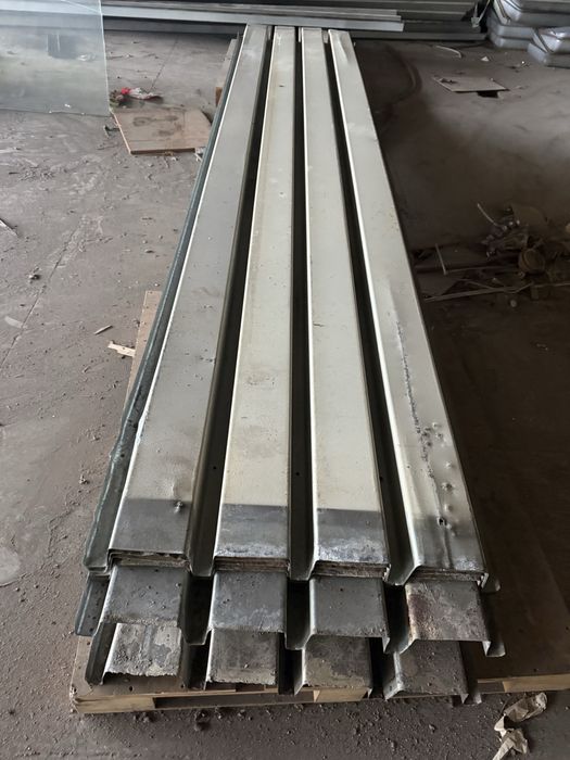 Профіль металевий 1мм . Оцинкований