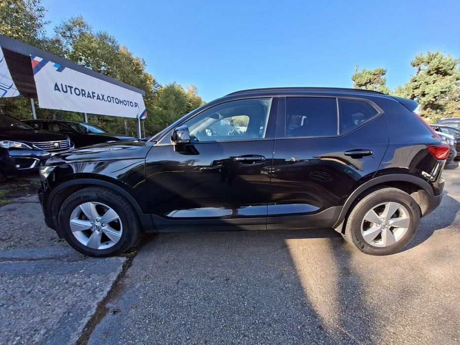 Volvo XC 40 Klimatronic, Nawigacja, CarPlay/AndroidAuto, PDC