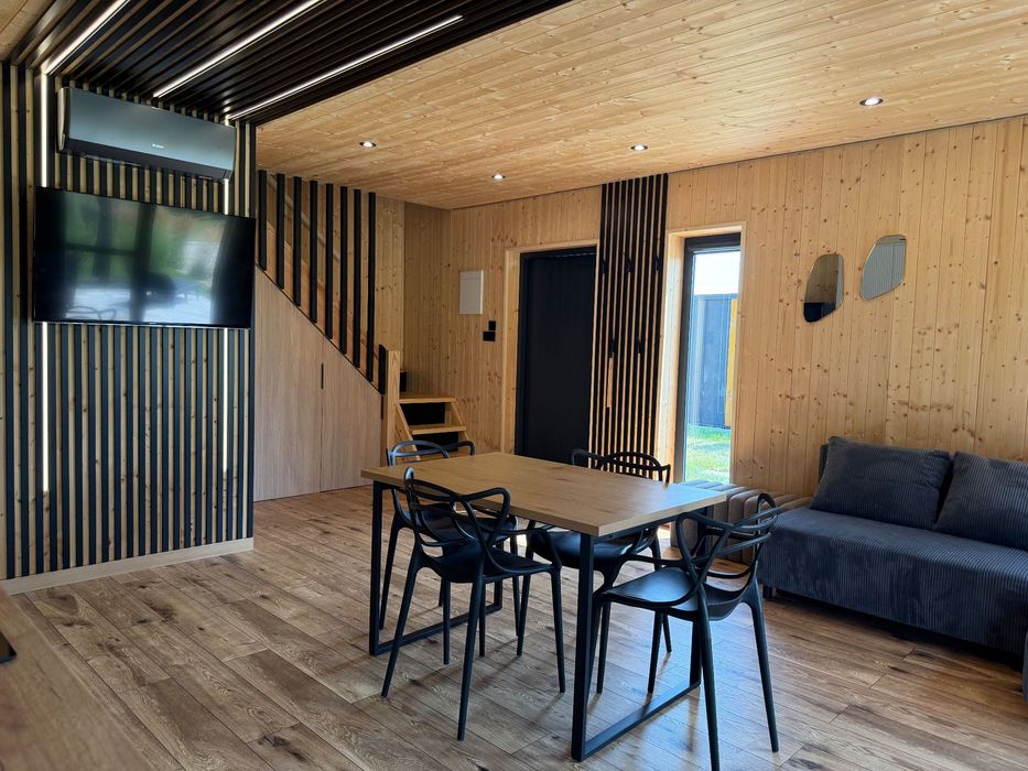 Glamping Polesie-domek z balią Grabniak jezioro Rotcze.