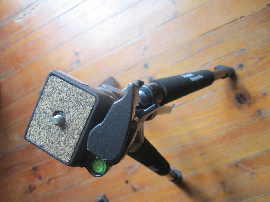 Tripé Hama Traveller Compact Pro