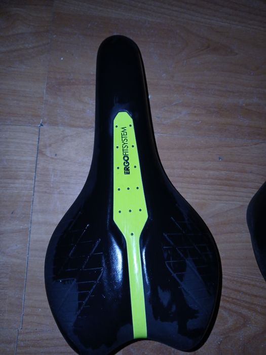 Bancos selim de bicicleta