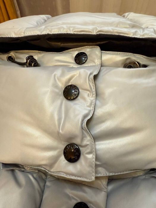 Пуховик Moncler жіночий