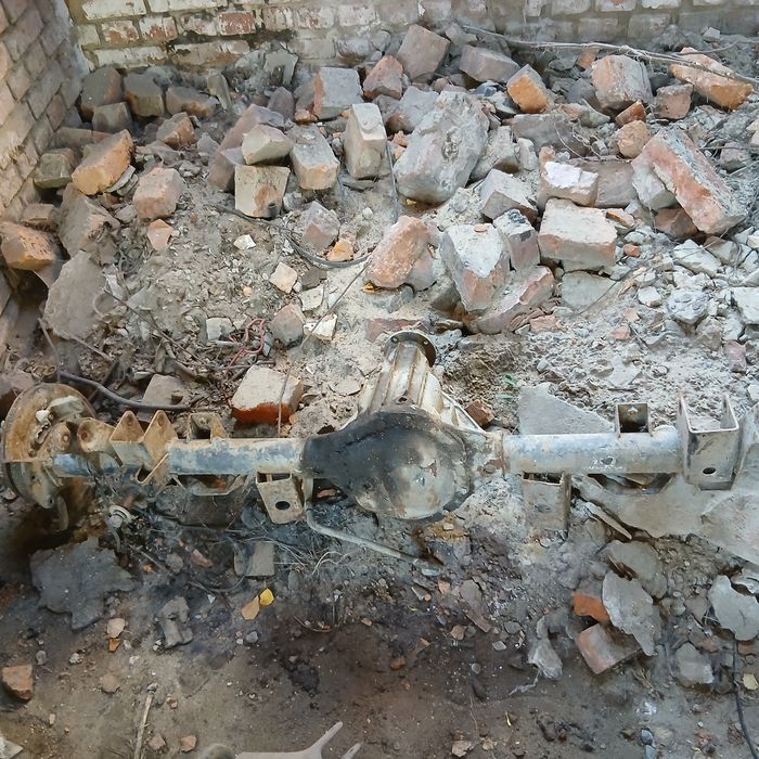 Задній міст редуктор на Mitsubishi Pajero 3.0 v6