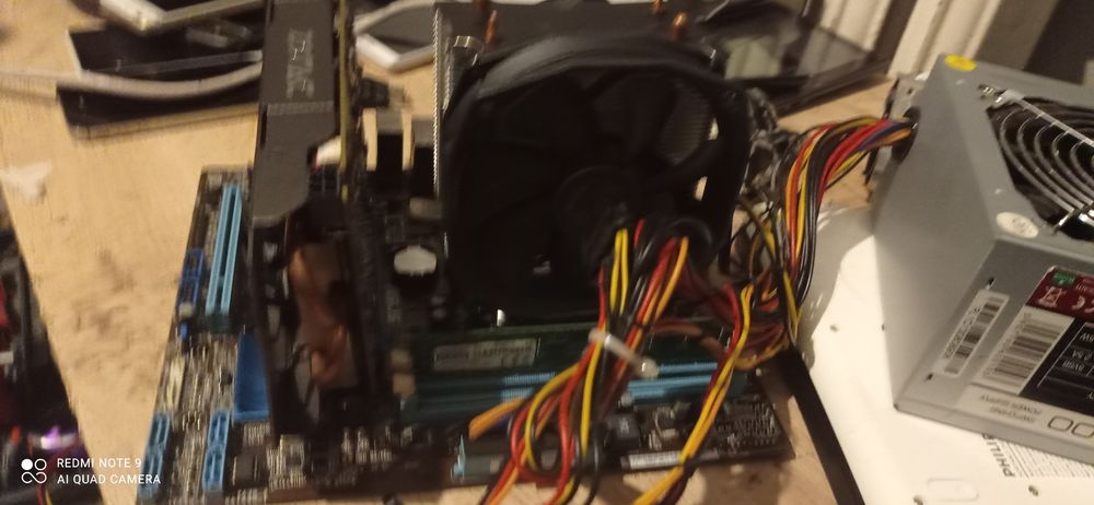 Płyta główna + karta graficzna + procesor  + ram  + chłodzenie