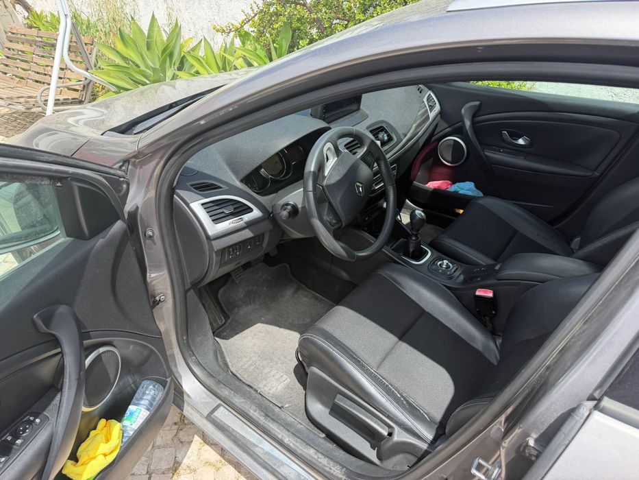 Renault megane 3446993809613803524