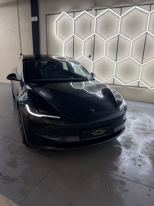 Tesla Model 3 Sr plus