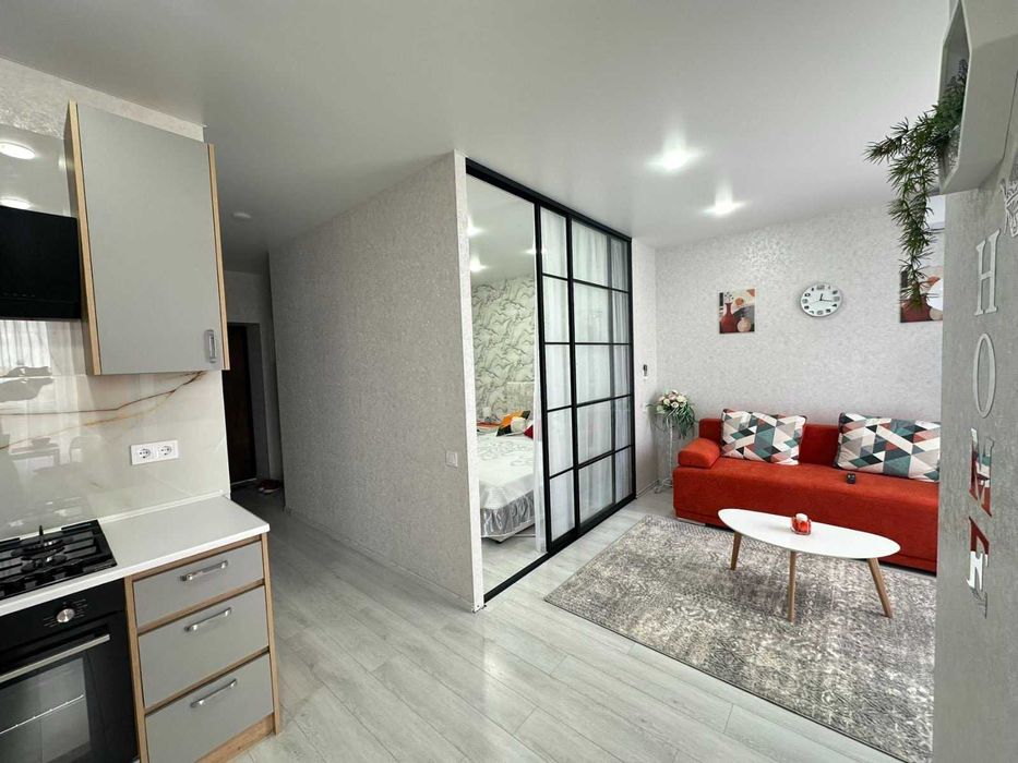 Продам однокімнатну квартиру біля моря