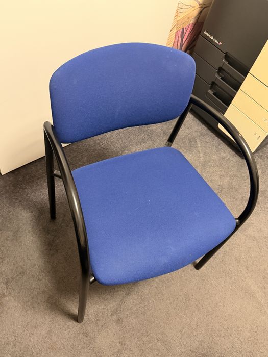 Meble biurowe - szafy, biurko, krzesla ,