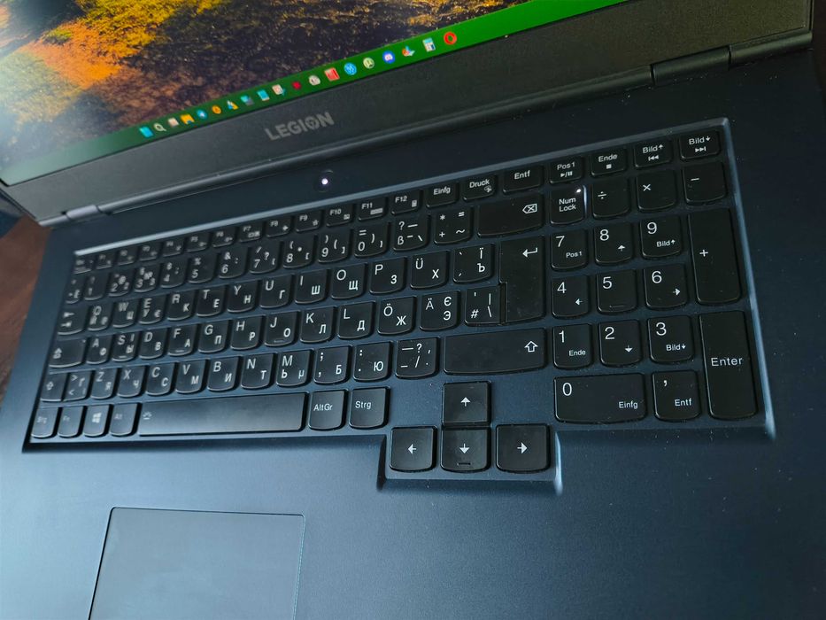 Lenovo Legion 5 17ACH6H/17.3* Ryzen 7 5800H RTX 3070 8 GB ОЗП 16 GB