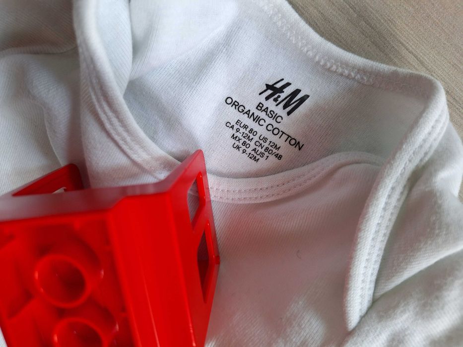 body na długi rękaw- gładkie- dla chł. lub dziewczynki-H&M