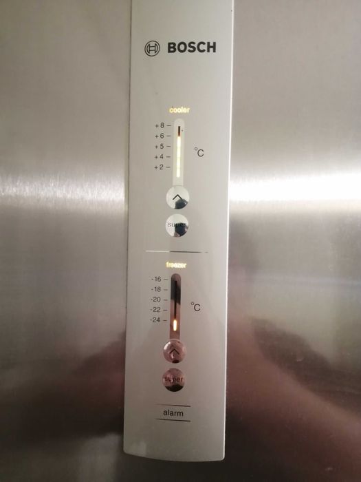 lodówka bosch           .