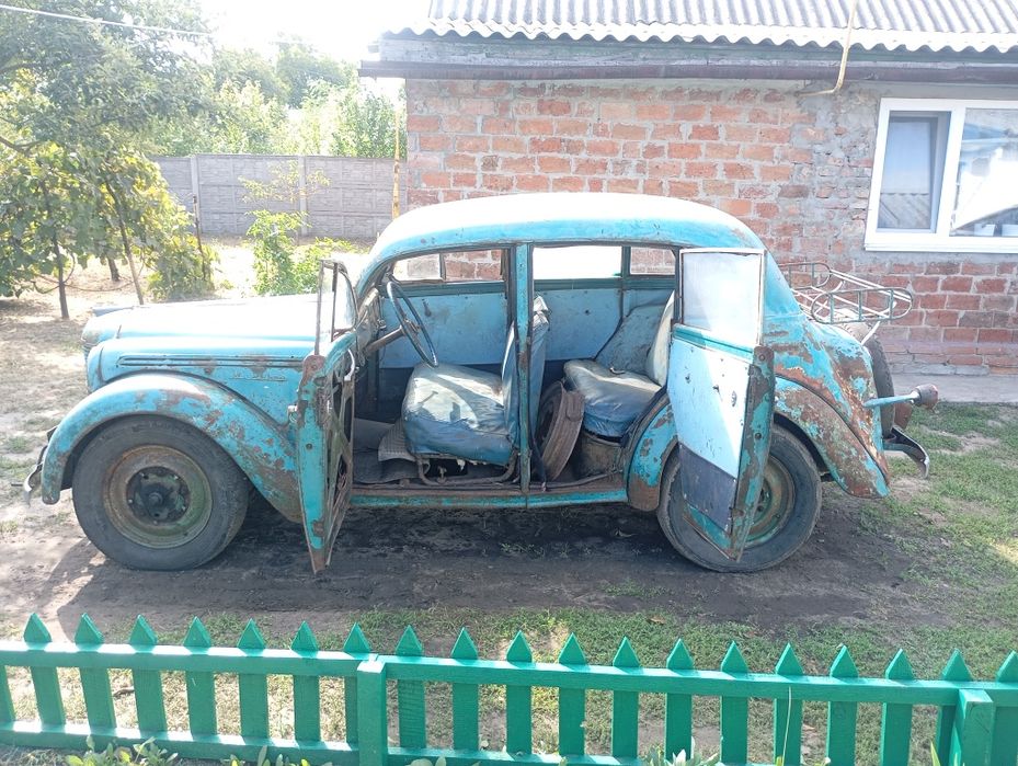 Легендарний Москвич м-400