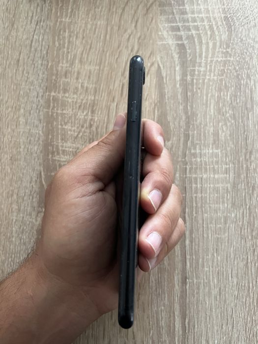 Iphone SE - 64G