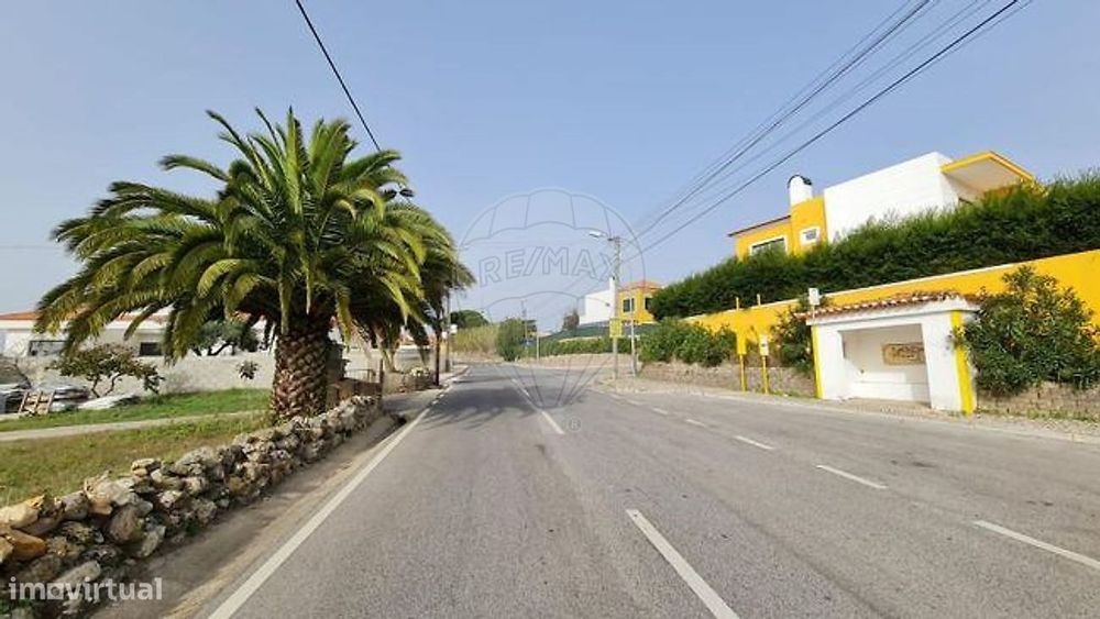 Moradia T5 para arrendamento