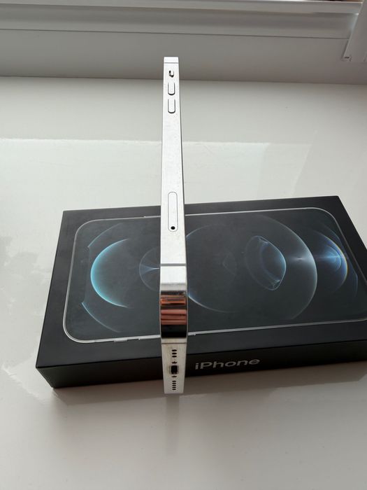 Apple iPhone 12 pro silver