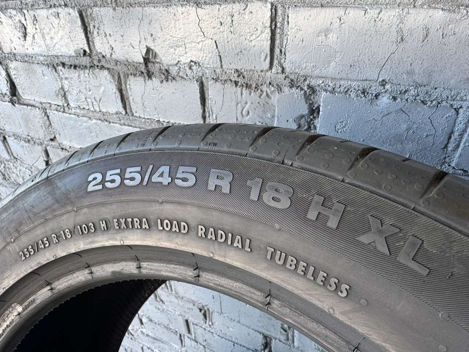Літні шини Continental 255/45 R18