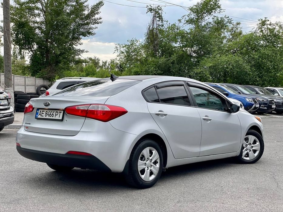 Кia Cerato 2013 год на автомате