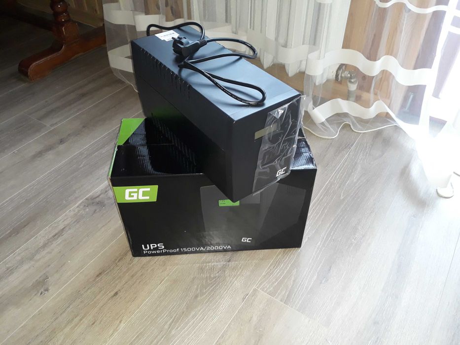 Безперебійник УПС. 2000Вт