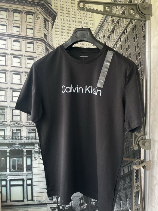 Футболка Calvin Klein Standard Logo (оригінал) розмір: М