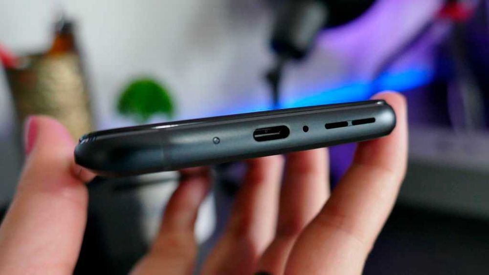 Asus ZenFone 8 Flip 6.7", Telemóvel Android 13 (8 GB RAM, 256 GB ROM)