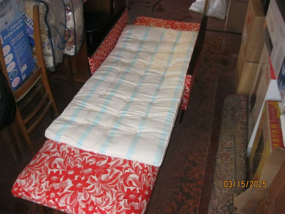 Продам кресло-кровать отреставрированное с матрасом