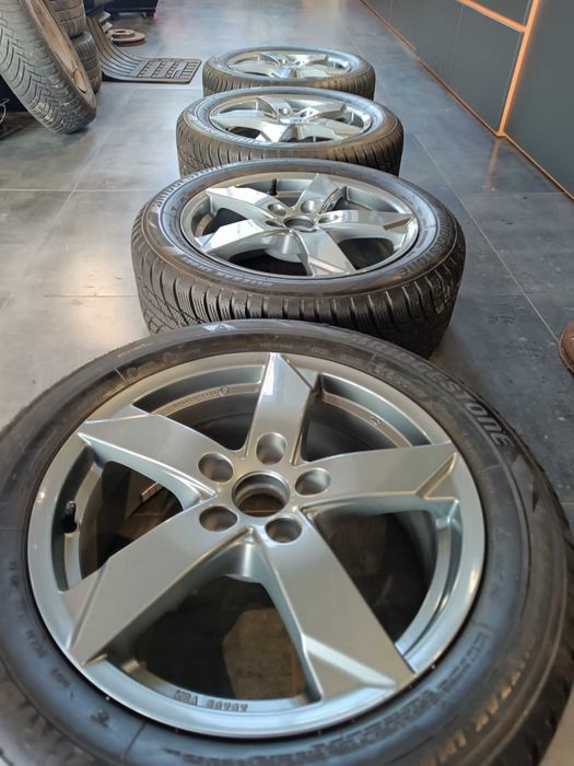 Комплект шини/диски Bridgestone 215*55 R17